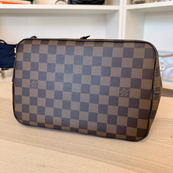 Louis Vuitton Damier Ebene Neonoe MM Cherry Berry - Picture 7 of 12